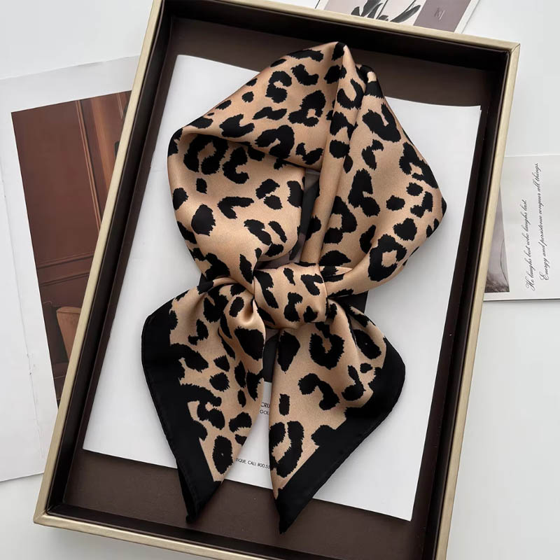 Syal Leher Satin Motif Leopard - Face Scarf Mask ulasan dan harga